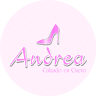 Andrea Calzado en Cuero