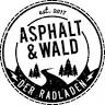 Asphalt und Wald der Radladen