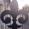 B&B fleur de lis