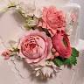 Sugar flower cake design
