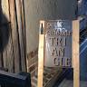 petit cafe bar triangle
