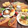 CAFE CAL SMILEY DOGS