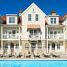 The Beach House At Lake Street